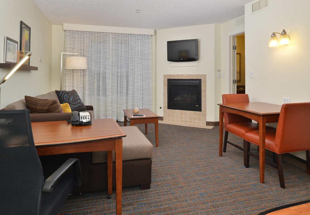 Residence Inn By Marriott Loveland Fort Collins Exterior photo